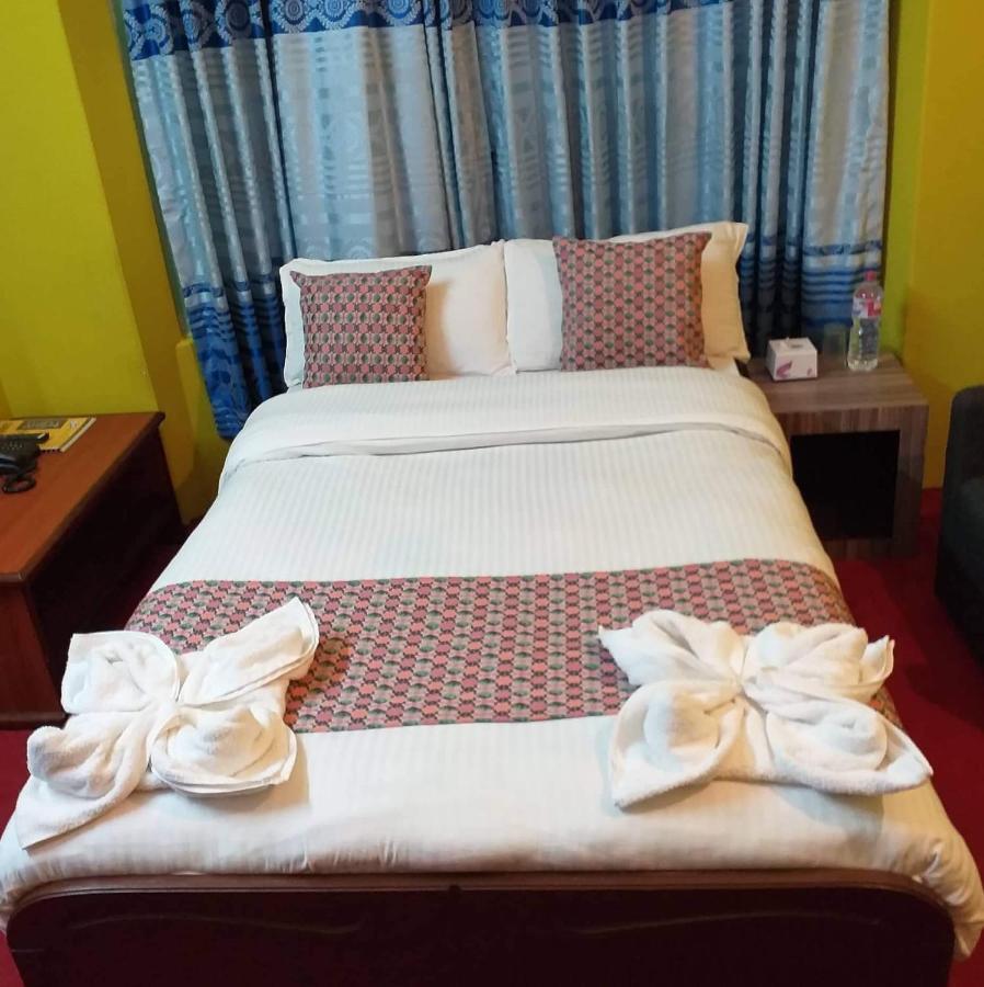 Hotel Blue Magnet Похара Екстериор снимка